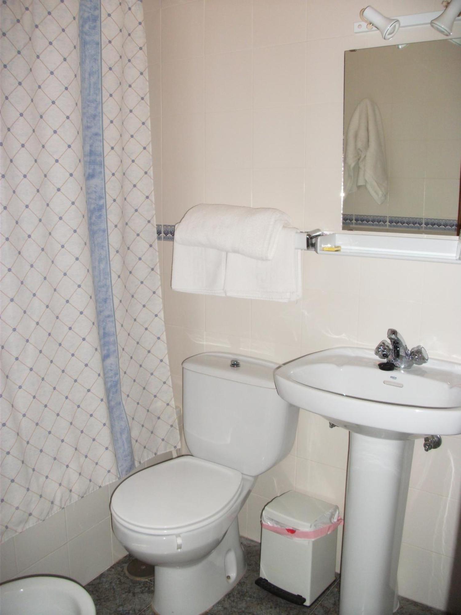 Castor Y Polux Apartment El Gastor Bagian luar foto
